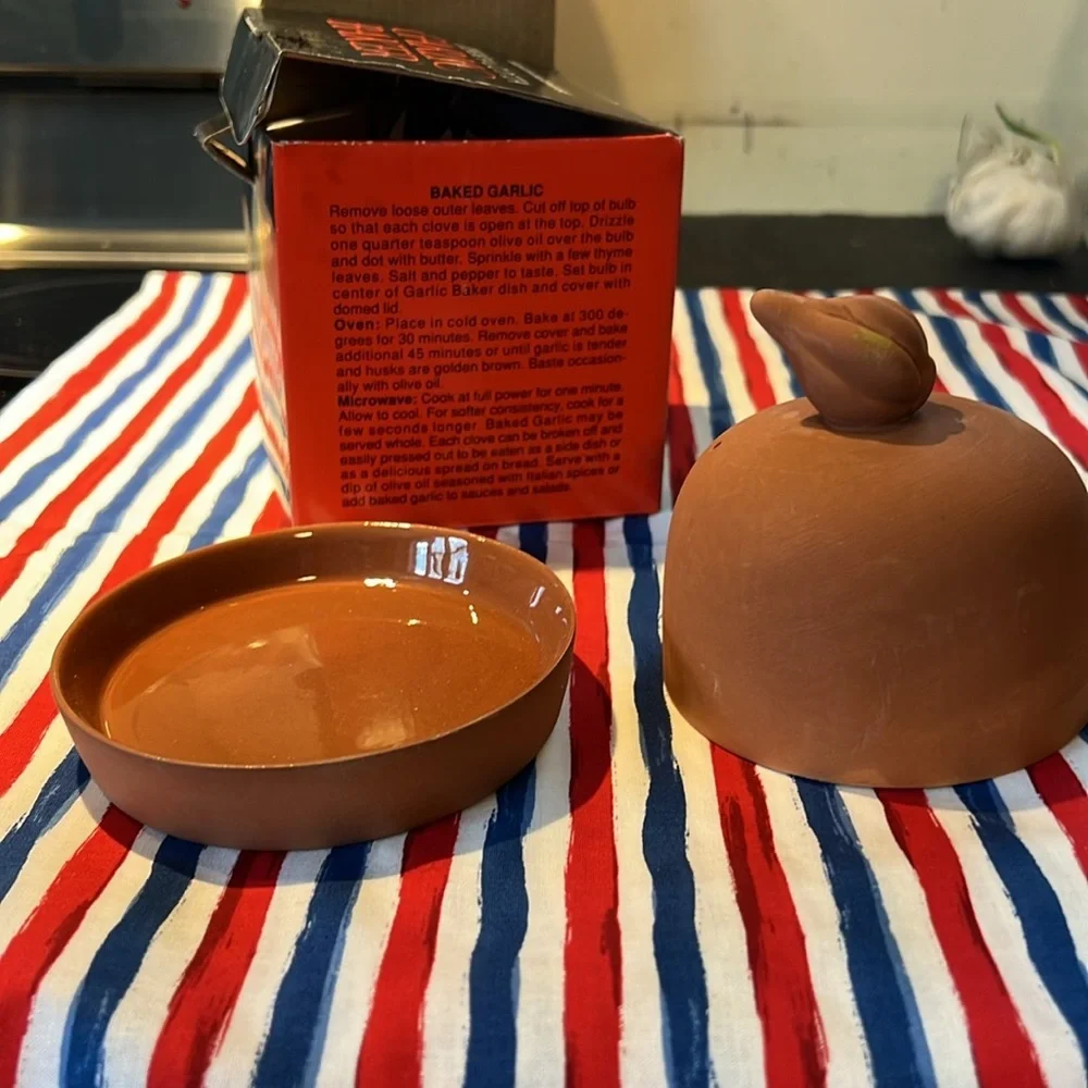 Garlic baker by Boston warehouse